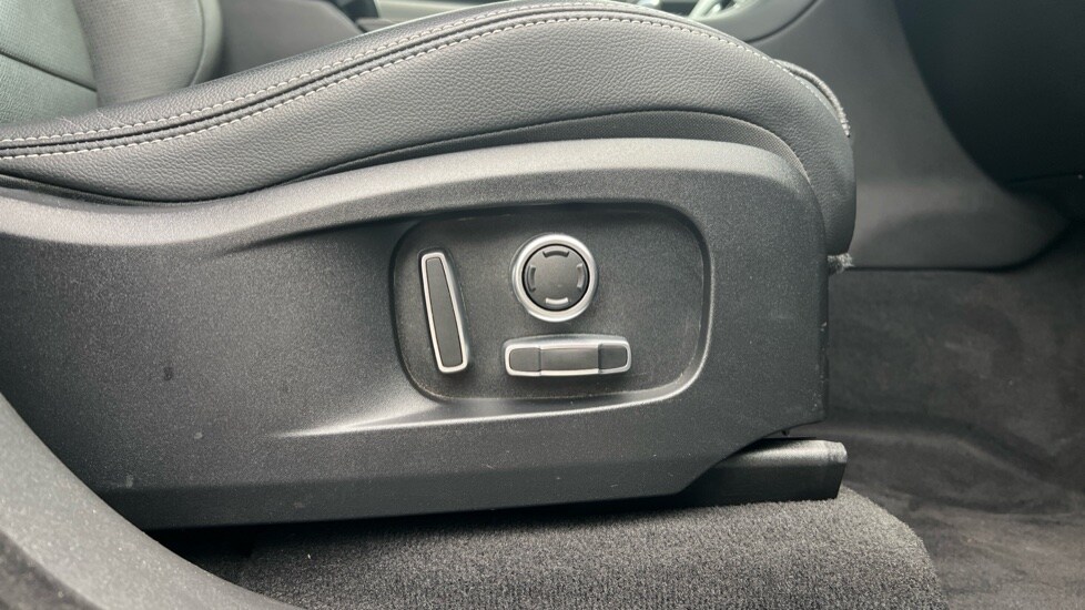 Used Jaguar F-Pace 2022 for sale - 76615128: Photo 24