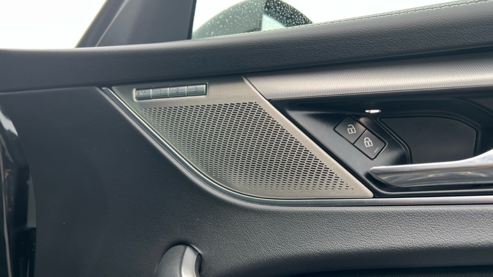 Used Jaguar F-Pace 2022 for sale - 76615128: Photo 25