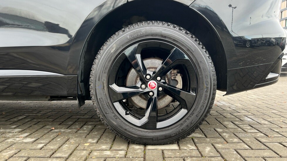 Used Jaguar F-Pace 2022 for sale - 76615128: Photo 27