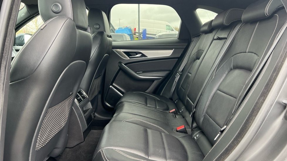 Used Jaguar F-Pace 2022 for sale - 76615128: Photo 4