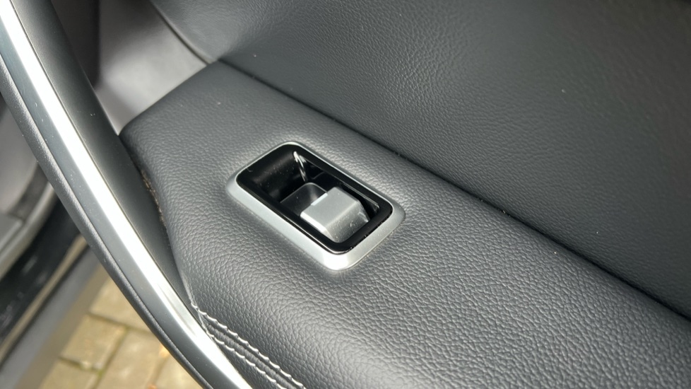 Used Jaguar F-Pace 2022 for sale - 76615128: Photo 47