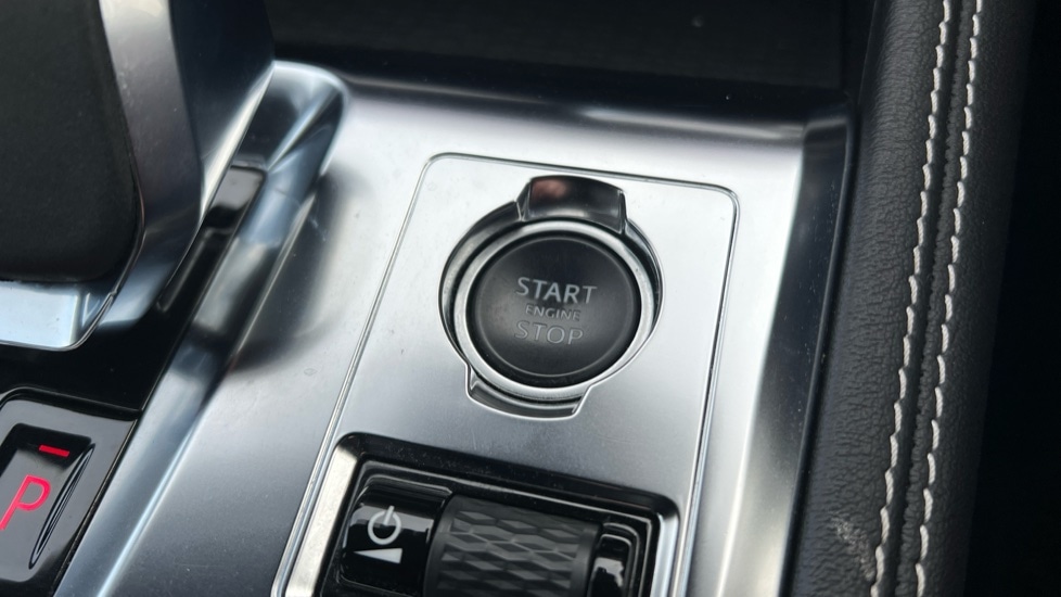 Used Jaguar F-Pace 2022 for sale - 76615128: Photo 69