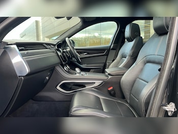 Used Jaguar F-Pace 2022 for sale - 76640229: Photo