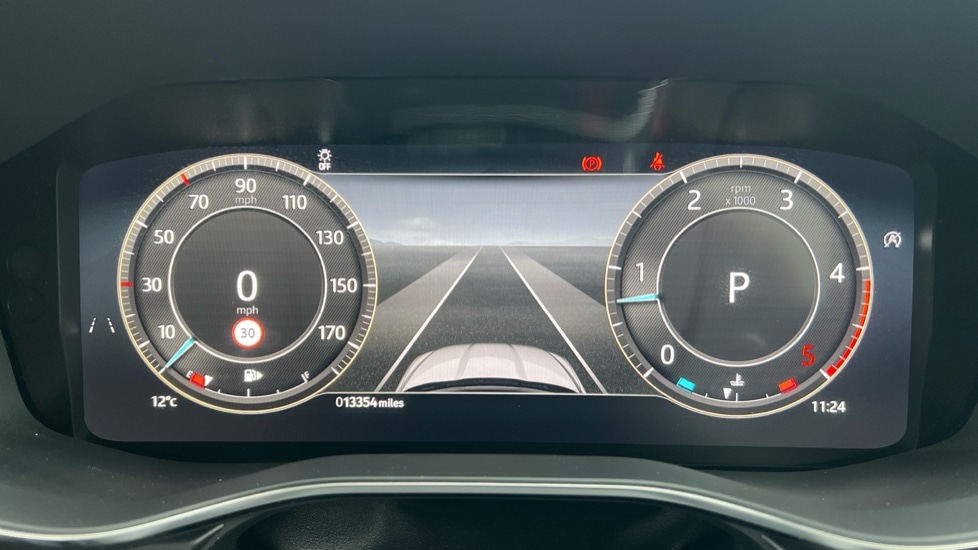 Used Jaguar F-Pace 2023 for sale - 76146054: Photo 16