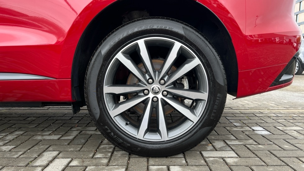 Used Jaguar F-Pace 2023 for sale - 76146054: Photo 27