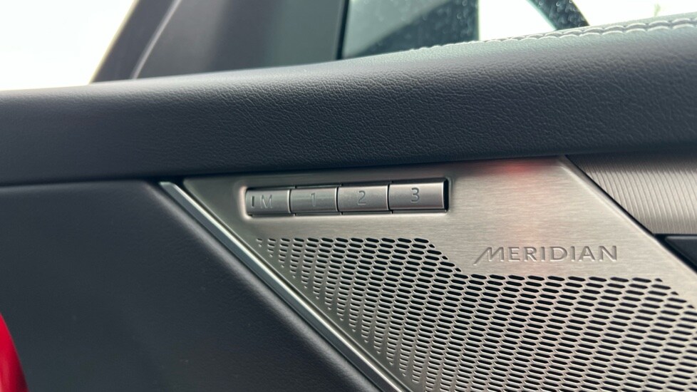 Used Jaguar F-Pace 2023 for sale - 76146054: Photo 44