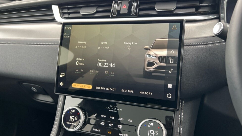 Used Jaguar F-Pace 2023 for sale - 76146054: Photo 57