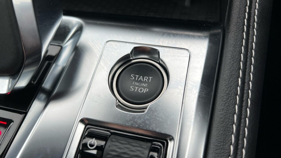 Used Jaguar F-Pace 2023 for sale - 76146054: Photo 63