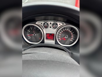 Used Ford Focus 2010 for sale - 78485659: Photo