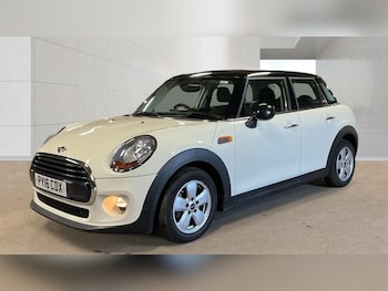 Used MINI Hatch 2016 for sale - 79210041: Photo