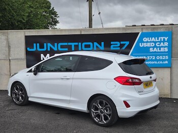 Used Ford Fiesta 2018 for sale - 78701819: Photo