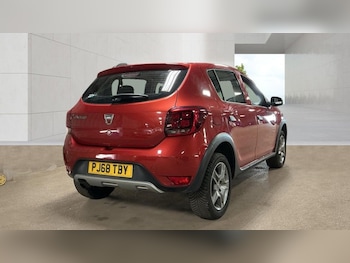 Used Dacia Sandero Stepway 2018 for sale - 78931332: Photo