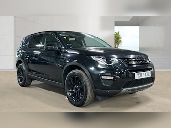 Used Land Rover Discovery Sport 2017 for sale - 79210070: Photo
