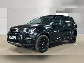 Used Land Rover Discovery Sport 2017 for sale - 79210070: Photo