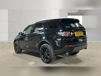 Used Land Rover Discovery Sport 2017 for sale - 79210070: Photo