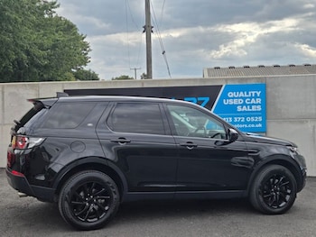 Used Land Rover Discovery Sport 2017 for sale - 79438086: Photo