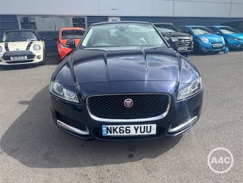 Used Jaguar XF 2016 for sale - 79722713: Photo
