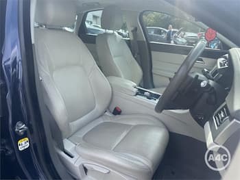 Used Jaguar XF 2016 for sale - 79722713: Photo
