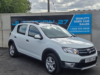 Used Dacia Sandero Stepway 2015 for sale - 78701838: Photo