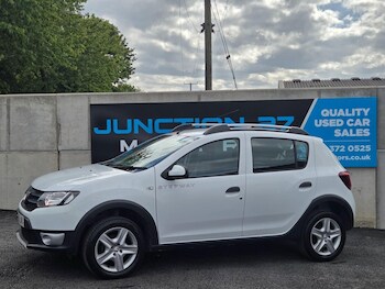 Used Dacia Sandero Stepway 2015 for sale - 78701838: Photo
