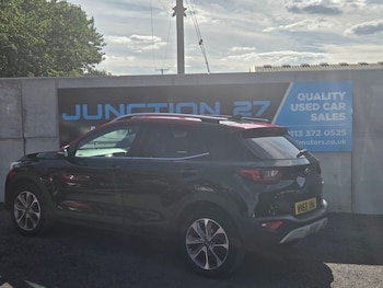 Used Kia Stonic 2018 for sale - 78943744: Photo