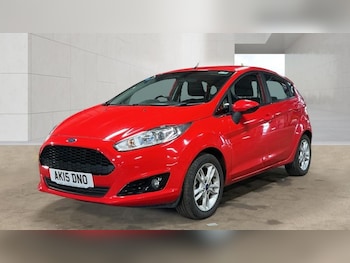 Used Ford Fiesta 2015 for sale - 79072410: Photo