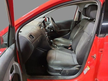 Used Volkswagen Polo 2013 for sale - 78701833: Photo