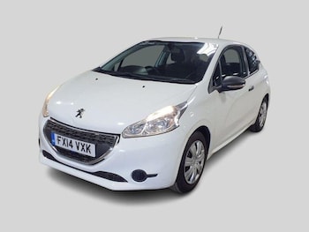 Used Peugeot 208 2014 for sale - 78701861: Photo