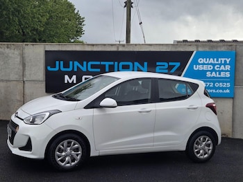 Used Hyundai i10 2017 for sale - 78701855: Photo