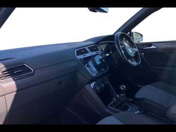 Used Volkswagen Tiguan 2020 for sale - 74017260: Photo