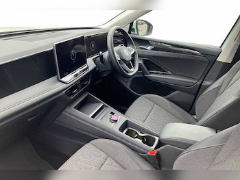 Used Volkswagen Tiguan 2024 for sale - 75069065: Photo