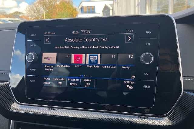 Used Volkswagen T-Cross 2025 for sale - 76280658: Photo 10