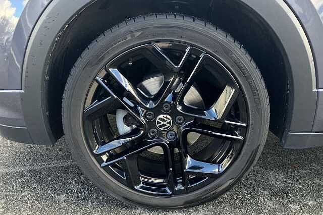 Used Volkswagen T-Cross 2025 for sale - 76280658: Photo 5