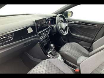 Used Volkswagen T-Roc 2024 for sale - 75069060: Photo