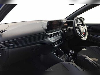 Used Hyundai i20 2023 for sale - 75427884: Photo