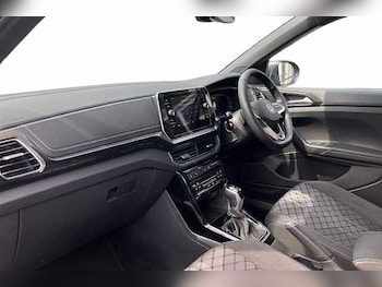 Used Volkswagen T-Cross 2024 for sale - 75348687: Photo