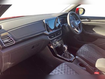 Used Volkswagen T-Cross 2025 for sale - 75999308: Photo