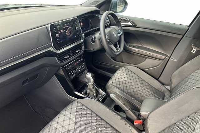 Used Volkswagen T-Cross 2025 for sale - 76317262: Photo 2