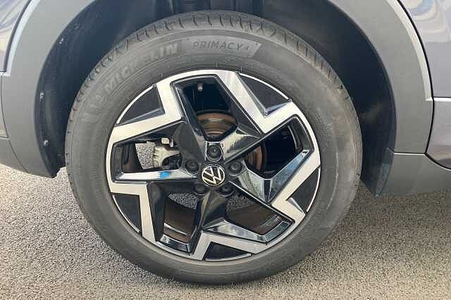 Used Volkswagen T-Cross 2025 for sale - 76317262: Photo 5