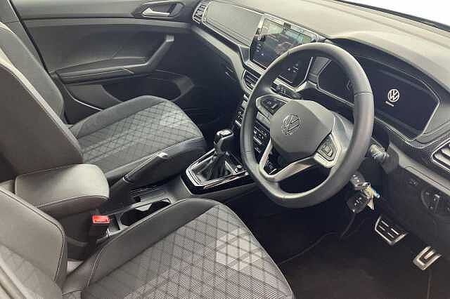 Used Volkswagen T-Cross 2025 for sale - 76317262: Photo 6