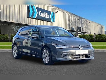 Volkswagen - Golf