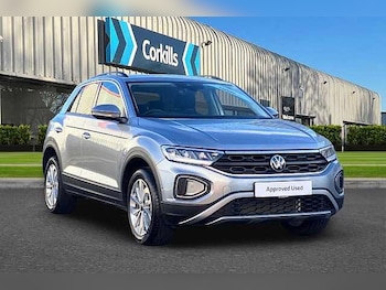 Used Volkswagen T-Roc 2025 for sale - 76280649: Photo