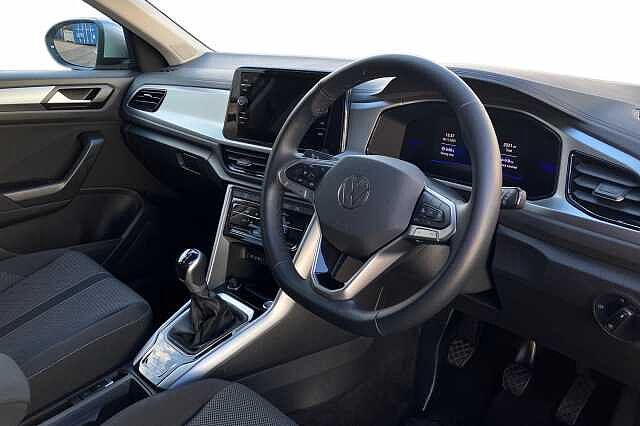 Used Volkswagen T-Roc 2025 for sale - 76280649: Photo 6