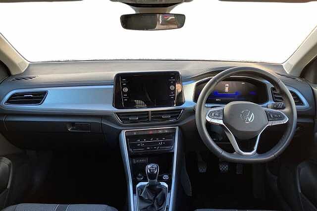 Used Volkswagen T-Roc 2025 for sale - 76280649: Photo 9