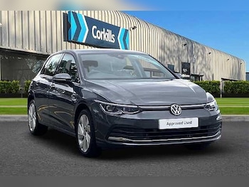 Volkswagen - Golf