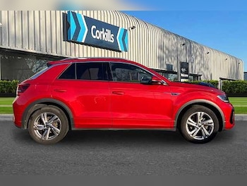 Used Volkswagen T-Roc 2022 for sale - 76449833: Photo