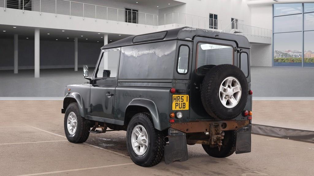 Used Land Rover Defender 2004 for sale - 77994940: Photo 4