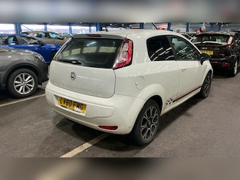 Used Fiat Punto Evo 2010 for sale - 77709203: Photo