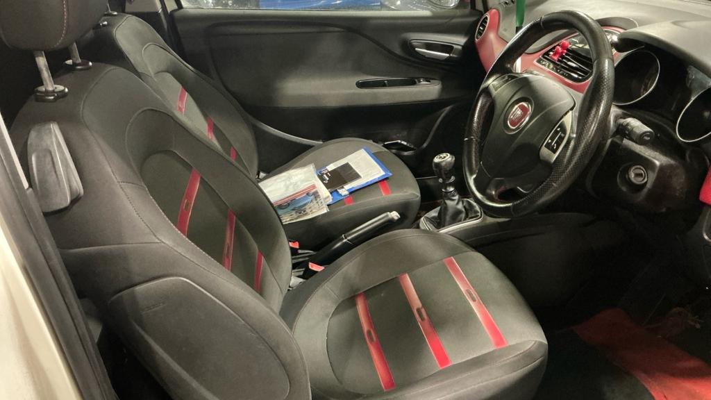 Used Fiat Punto Evo 2010 for sale - 77709203: Photo 7