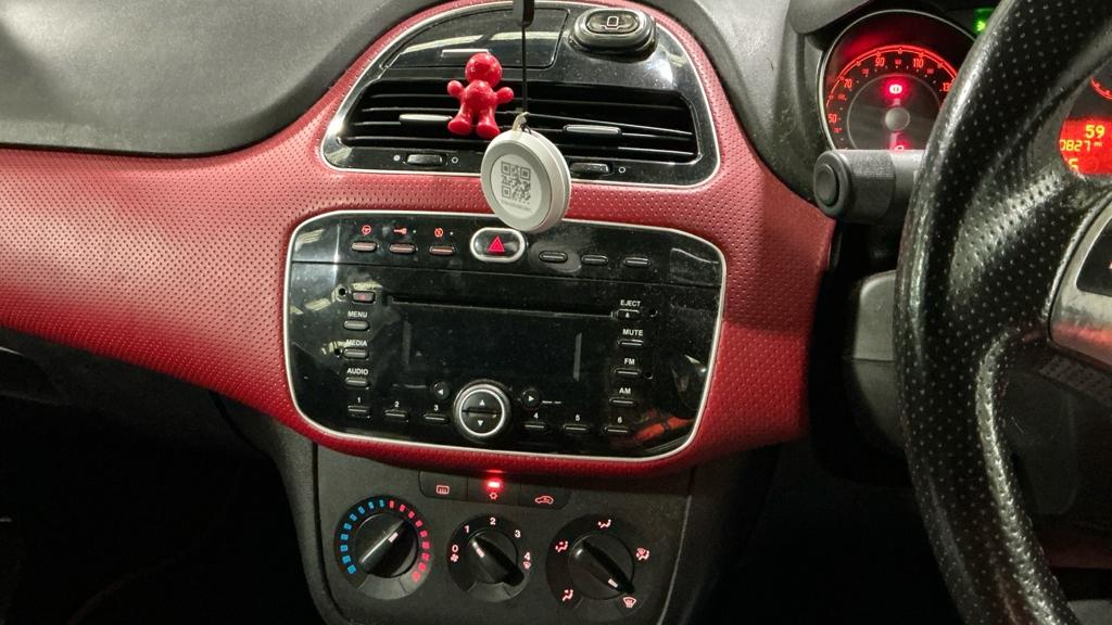 Used Fiat Punto Evo 2010 for sale - 77709203: Photo 9